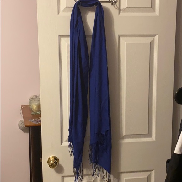 Blue scarf from Turkey - Picture 1 of 4